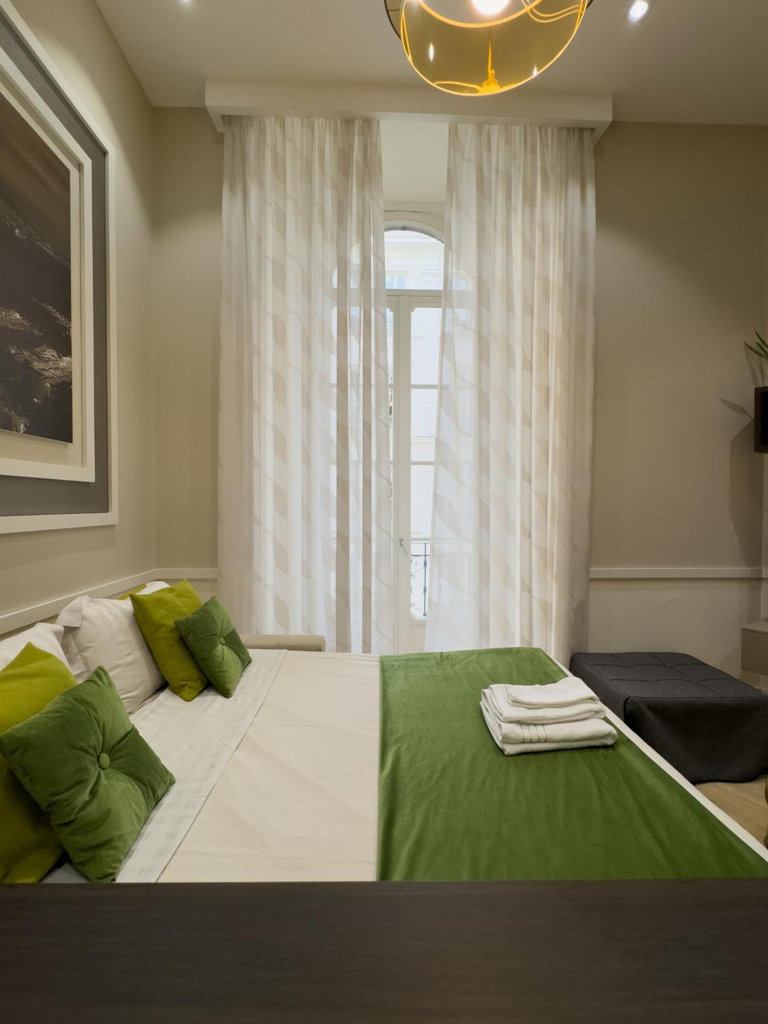Apartment Piazza Luxury Nel Cuore Di *