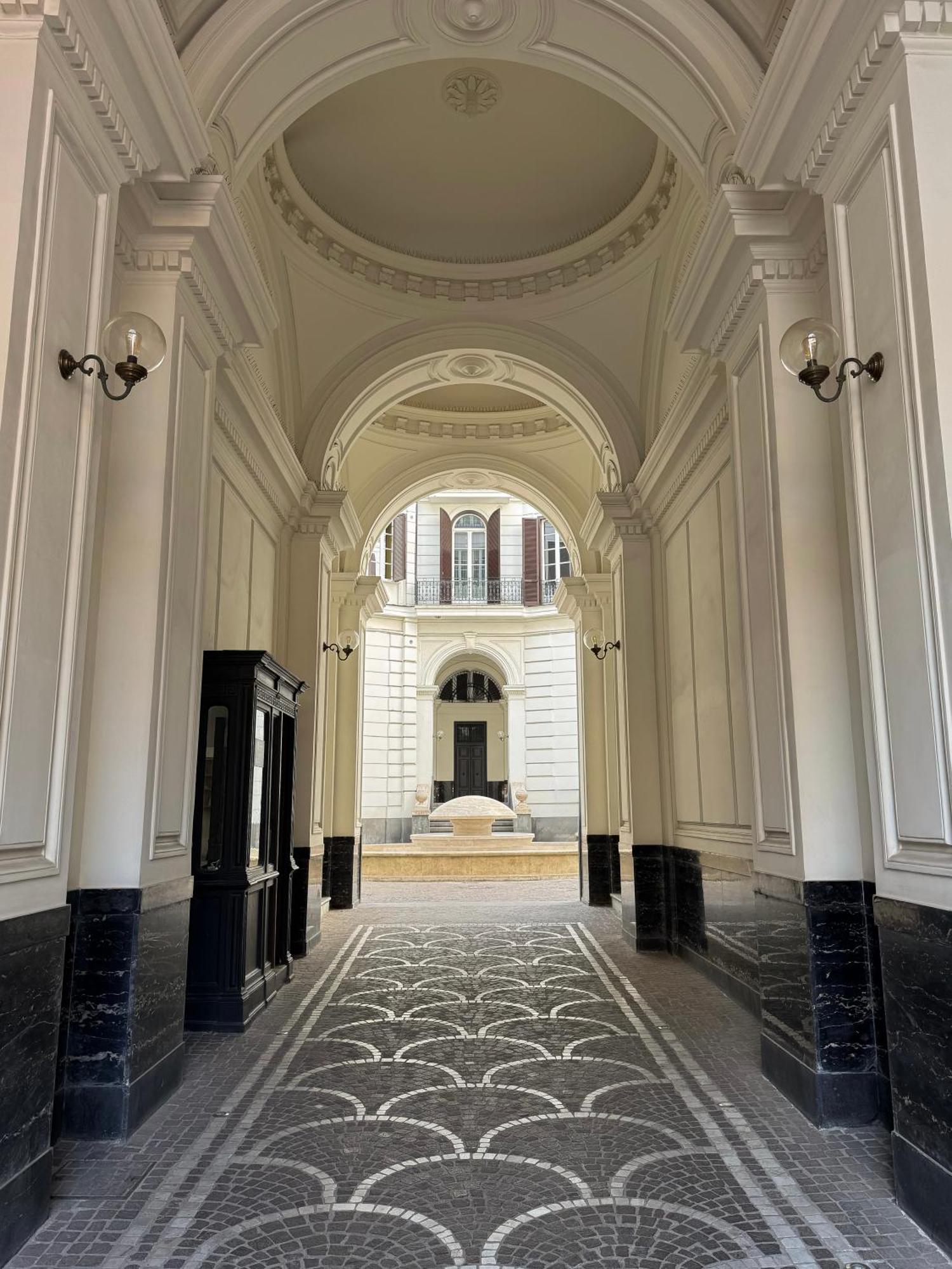 Piazza Luxury Nel Cuore Di Apartment Naples