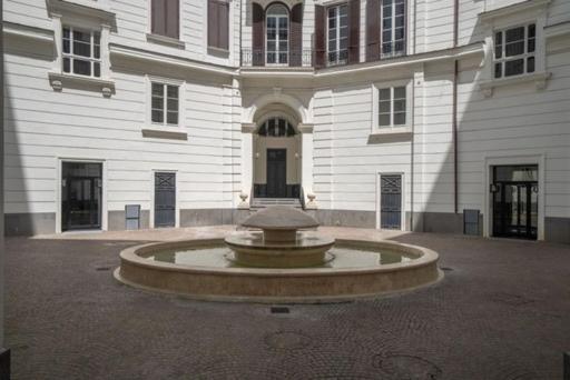 Piazza Luxury Nel Cuore Di Apartment *