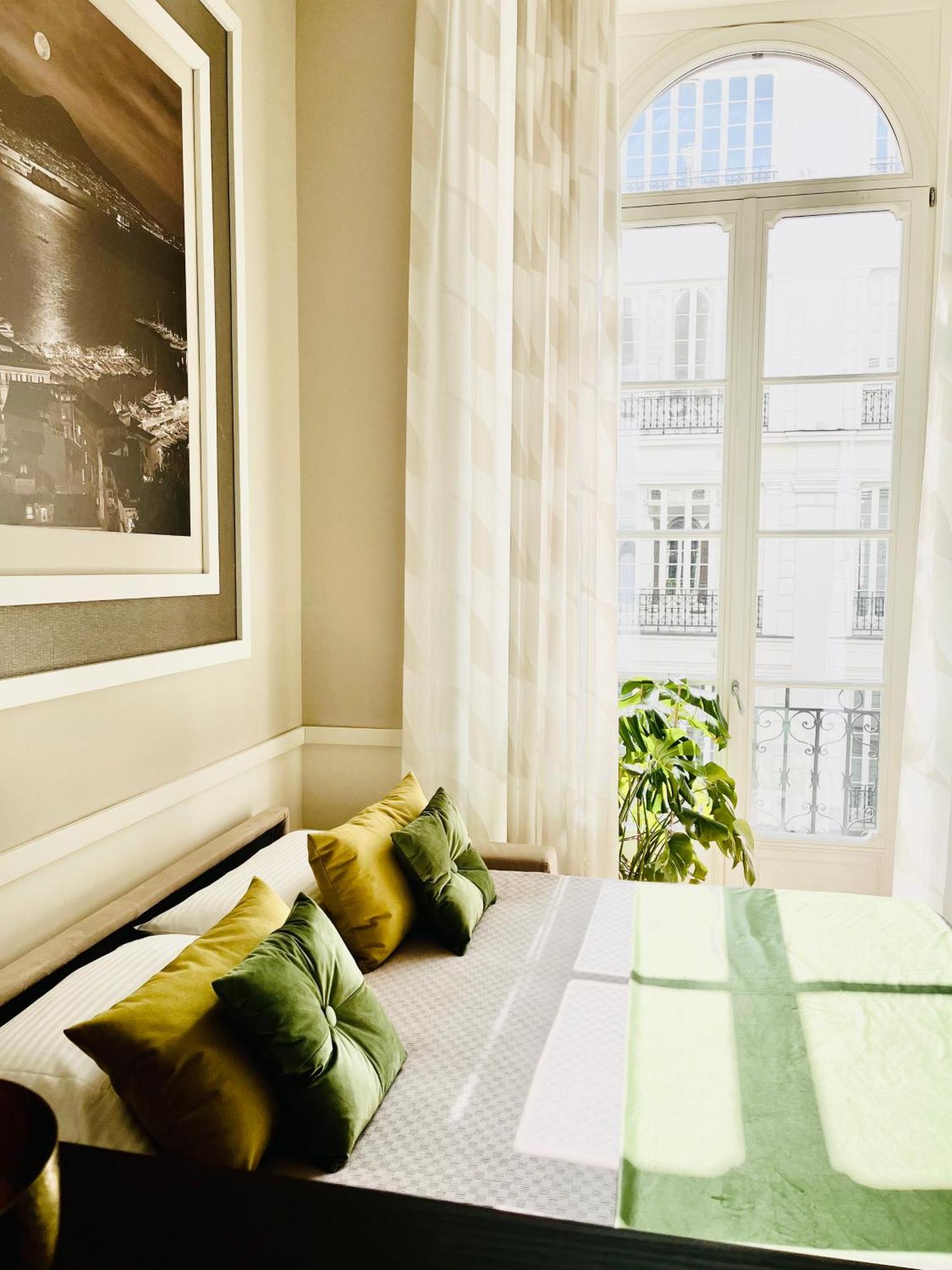 Piazza Luxury Nel Cuore Di Apartment *